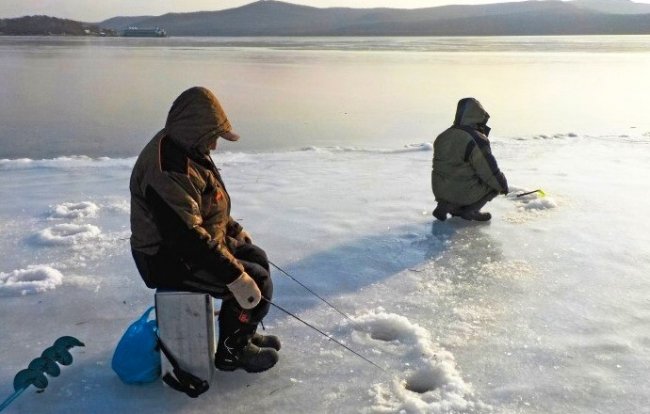 Техника безопасности на зимней рыбалке! Это должен знать каждый